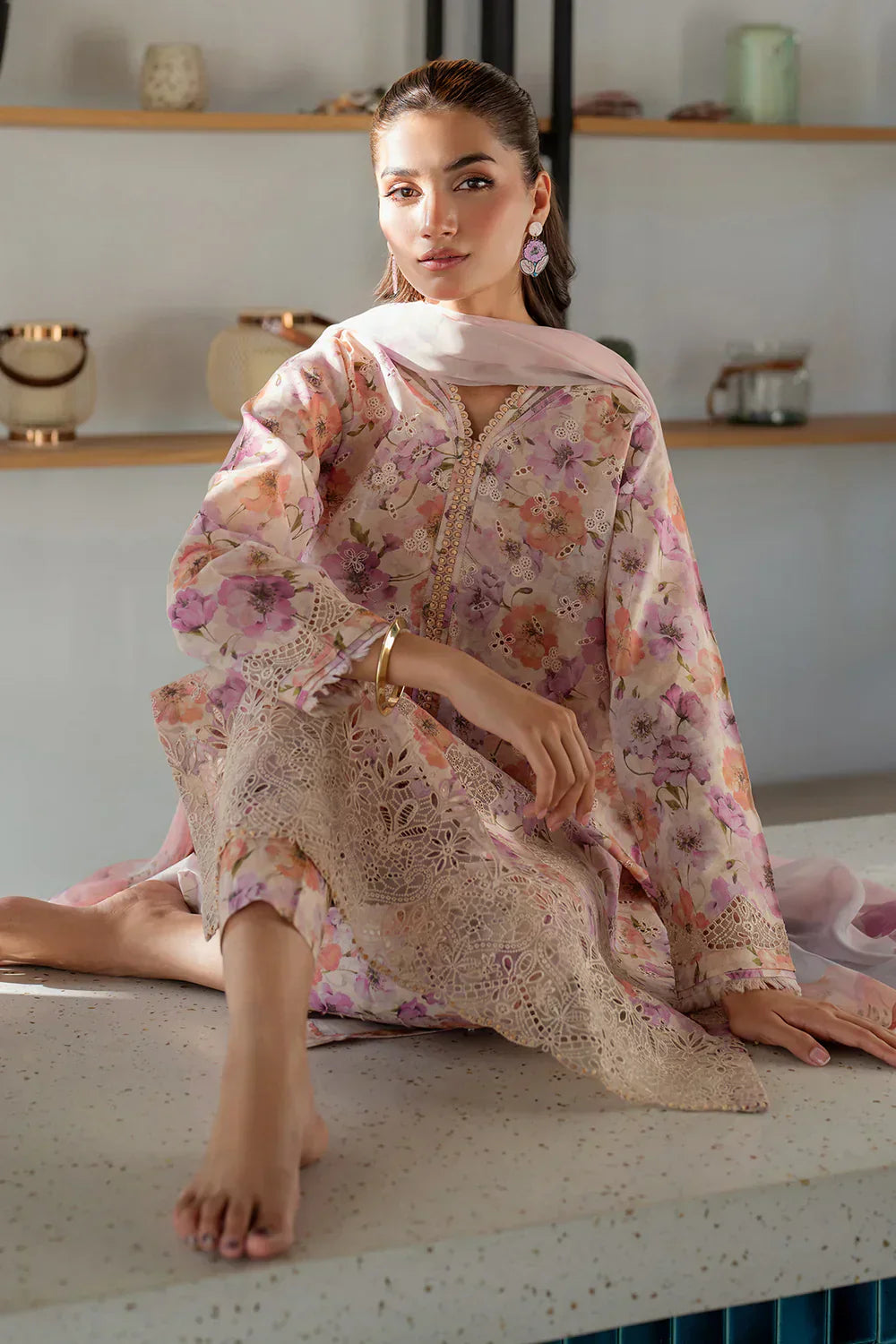 03-Piece Printed Lawn Suit With Chikankari Embroidery - Ready To Wear