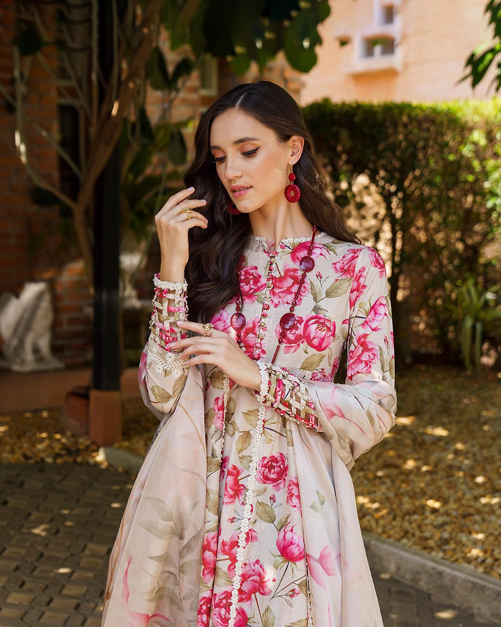 03-Piece Printed Lawn Suit - Ready To Wear