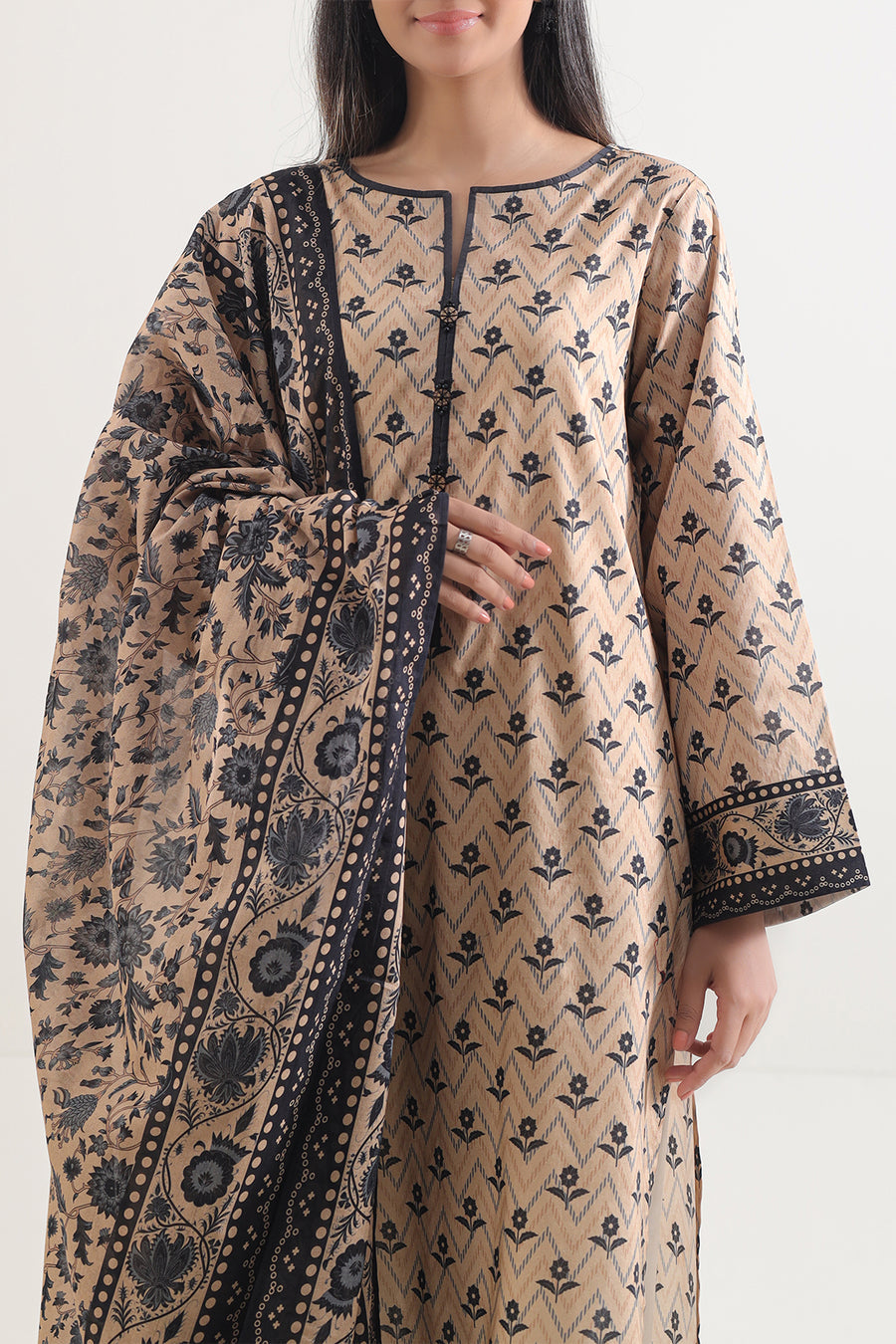 3 Piece Stitched Lawn Suit - Ready To Wear